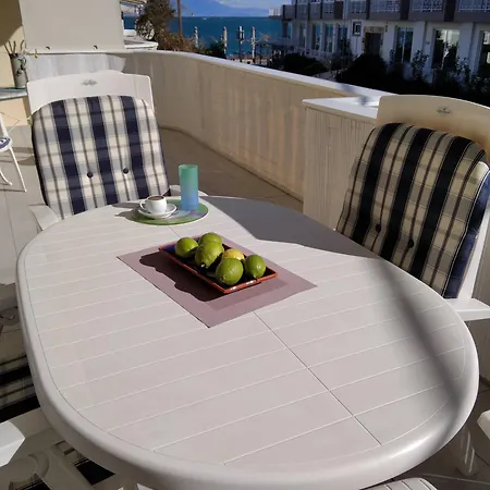 Apartment Emily House Paralia Akratas